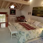 Casita De Ensueno, En La Sierra De Segovia